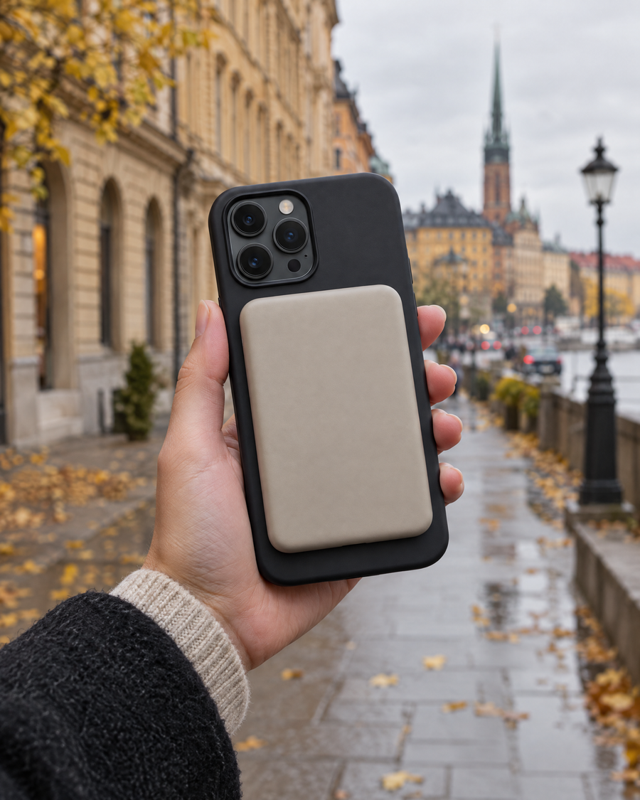 Magnetisk powerbank på en telefon
